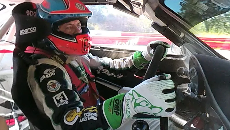 Te regalamos los guantes que usará Sergio en el 57º Rallye Princesa de Asturias 2020