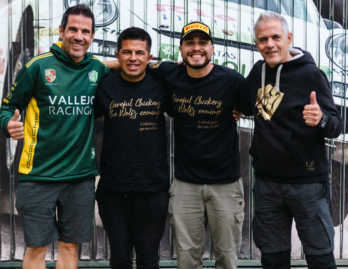 Abelardo "Abito" Caparó con Willy Rodríguez, Diego Vallejo y Sergio Vallejo